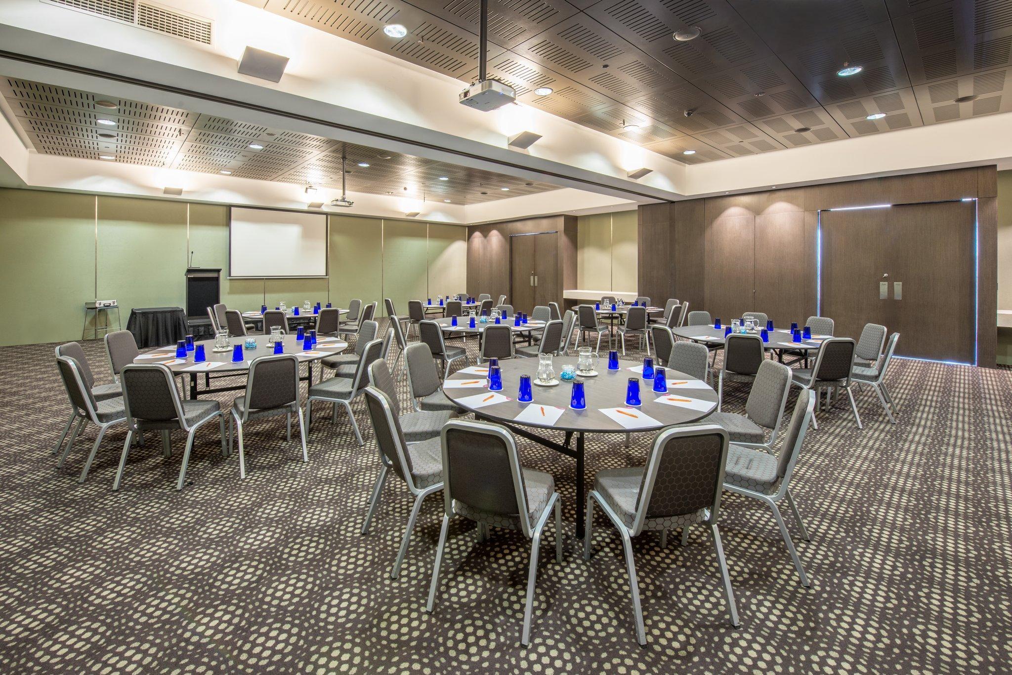 Hotel Pullman Adelaide Esterno foto The Grand Ballroom