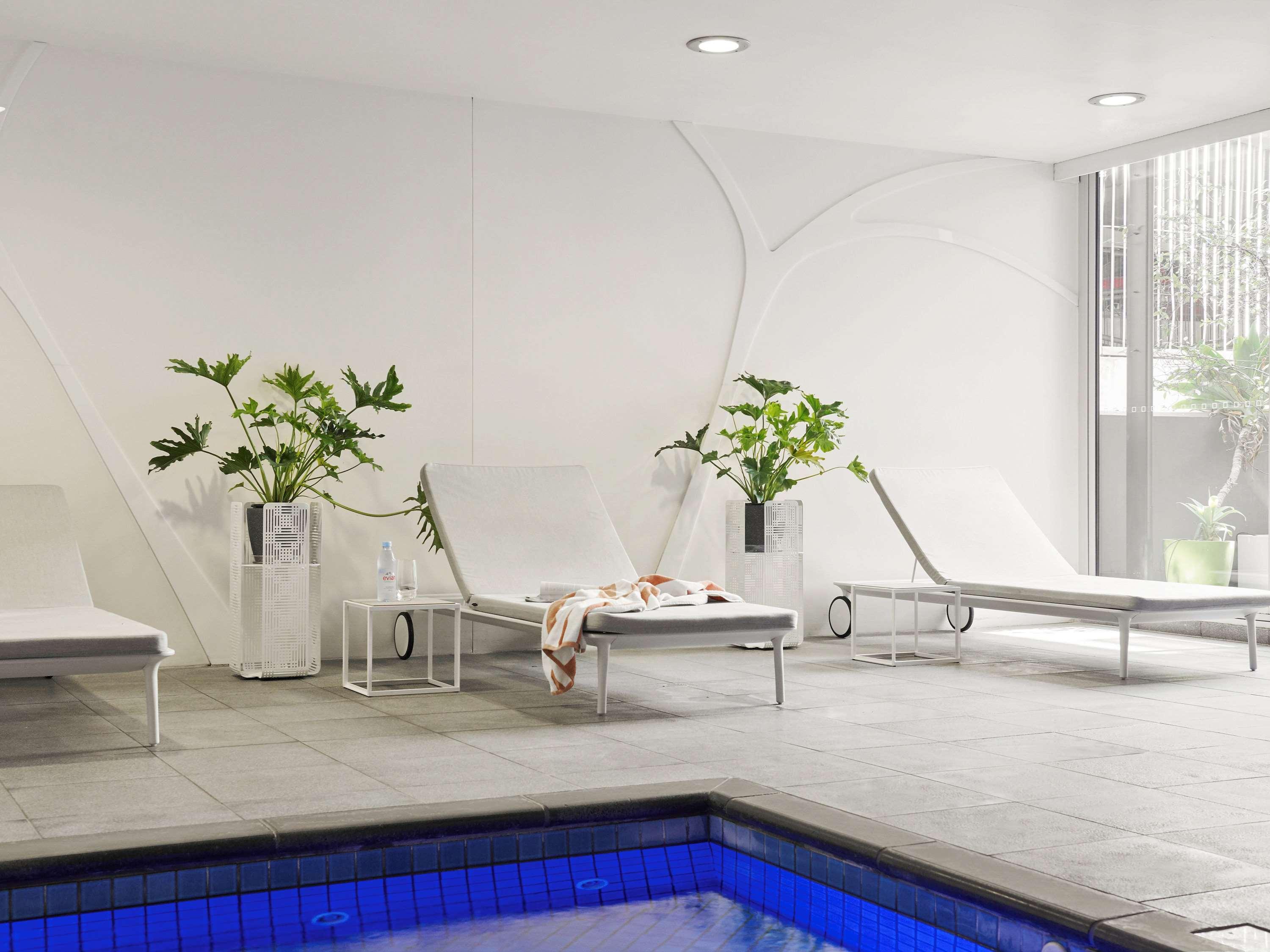 Hotel Pullman Adelaide Esterno foto The spa at The Ivy Spa